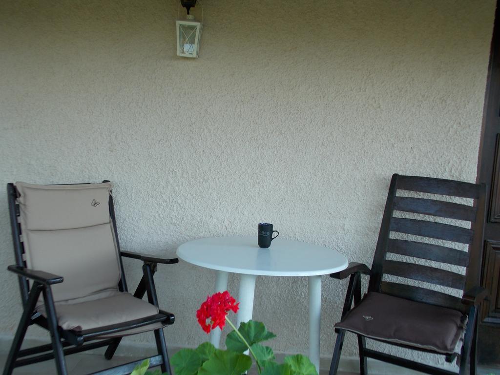 Yiannis Studios Planos Exterior foto