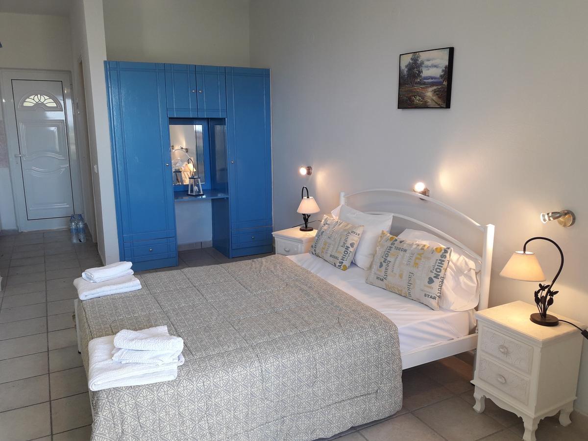Yiannis Studios Planos Exterior foto