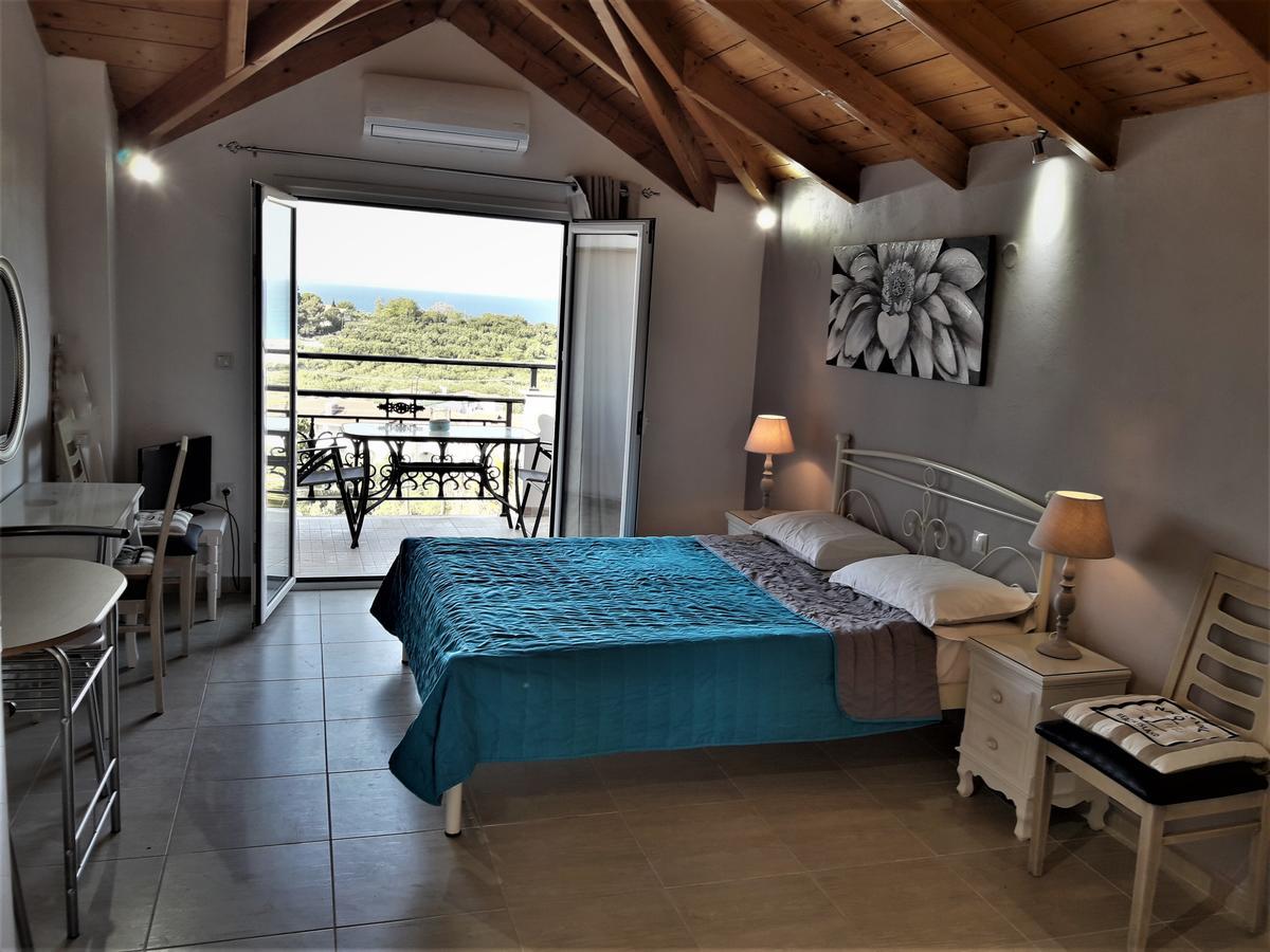 Yiannis Studios Planos Exterior foto