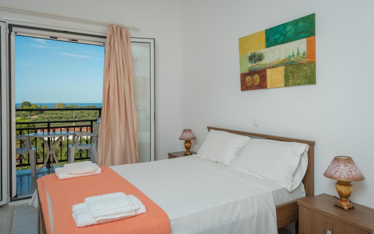 Yiannis Studios Planos Exterior foto